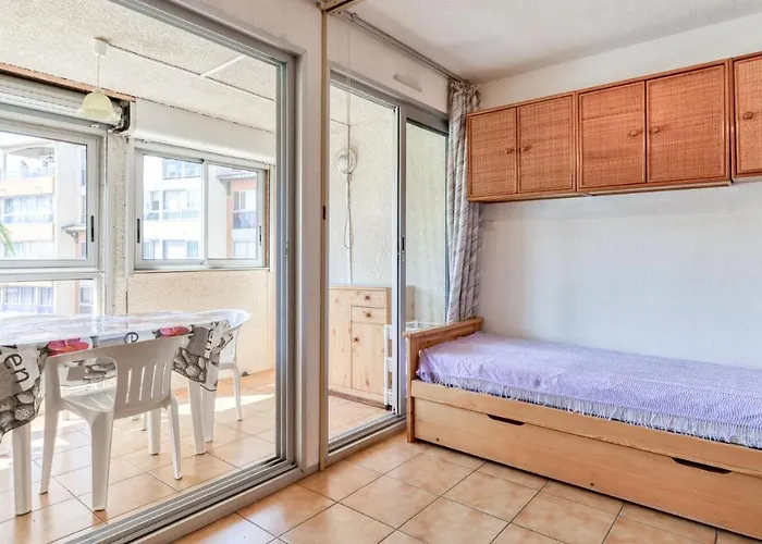 Apartman Nauticap - 423 - Vue Piscine - 5 Pers Agde